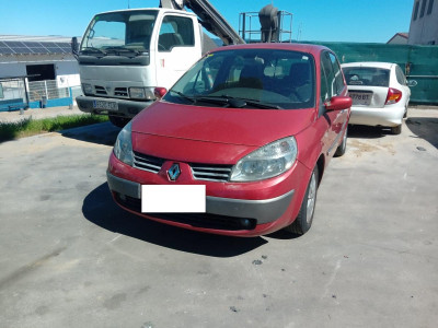 RENAULT SCENIC II (JM)
