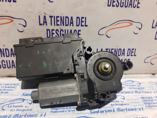  MOTOR ELEVALUNAS DELANTERO IZQUIERDO 
