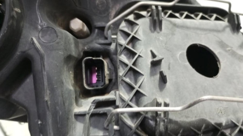 FARO IZQUIERDO Renault MEGANE III COUPE 