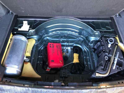 VOLKSWAGEN TOUAREG (7LA)
