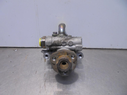  BOMBA DIRECCION Volkswagen BORA BERLINA (1J2)(1998) 