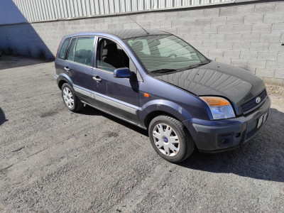 FORD FUSION (CBK)