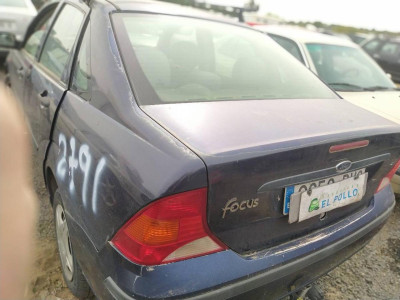 FORD FOCUS BERLINA (CAK)