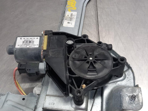  ELEVALUNAS DELANTERO IZQUIERDO PEUGEOT 208 