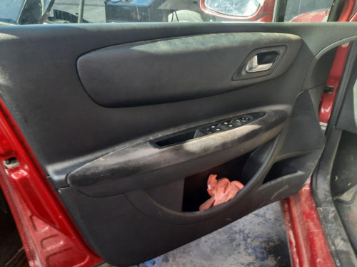  CITROEN C4 BERLINA 