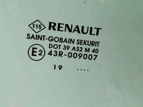 LUNA DELANTERA DERECHA RENAULT CLIO V 