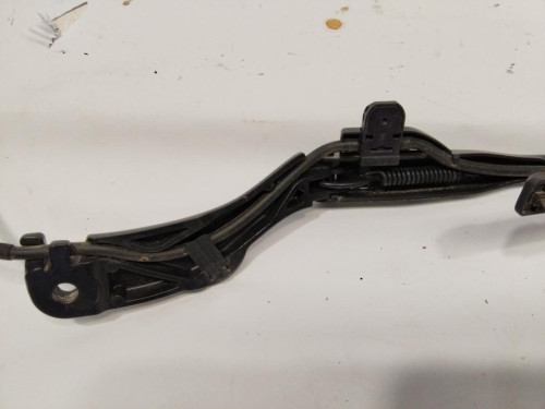 BRAZO LIMPIA DELANTERO IZQUIERDO VOLVO XC40 