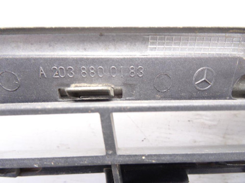 REJILLA DELANTERA, MERCEDES-BENZ, CLASE C (BM 203) BERLINA