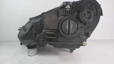 FARO DERECHO, MERCEDES-BENZ, CLASE E (BM 212) LIM.
