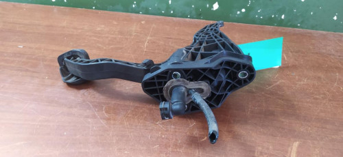 PEDAL EMBRAGUE SEAT IBIZA BERLINA (6J5) 