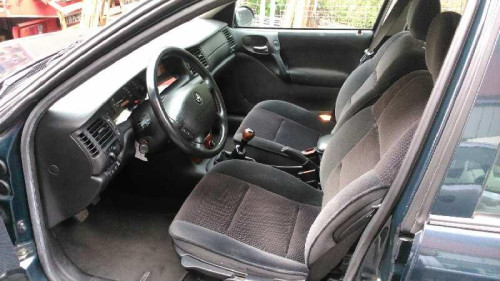  OPEL VECTRA B BERLINA 