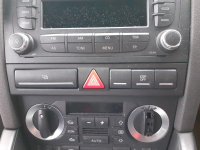 WARNING, AUDI, A3 (8P1)
