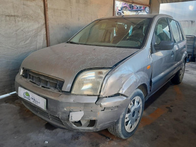 FORD FUSION (CBK)