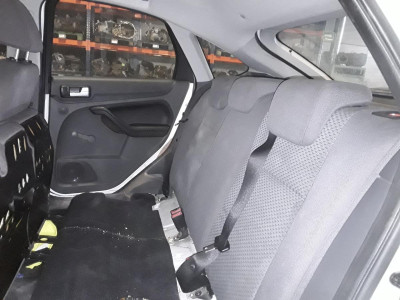 FORD FOCUS BERLINA (CAP)