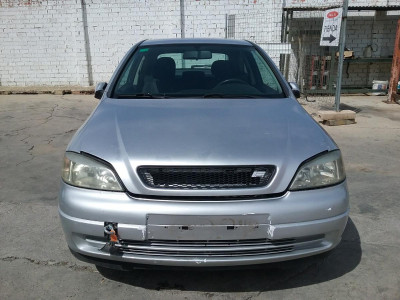 OPEL ASTRA G BERLINA