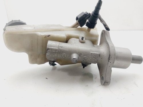 BOMBA FRENO Ford FOCUS BERLINA (CAP) 