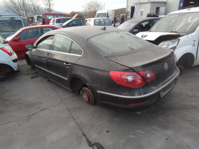 VOLKSWAGEN PASSAT CC (357)