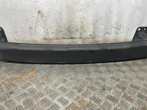 REFUERZO PARAGOLPES DELANTERO 