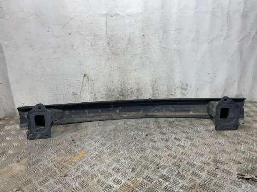 REFUERZO PARAGOLPES DELANTERO 