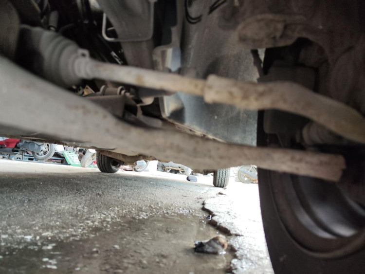 BRAZO SUSPENSION DELANTERO IZQUIERDO