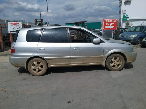  KIA CARENS (RS) 