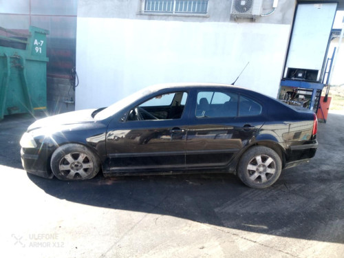  SKODA OCTAVIA BERLINA (1Z3) 