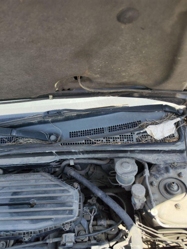 BRAZO LIMPIA DELANTERO IZQUIERDO Honda CIVIC AERODECK (MB/MC) 