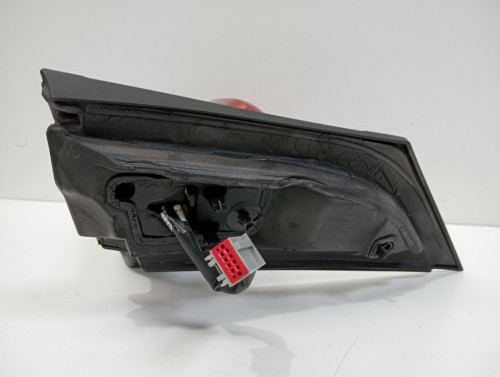 RETROVISOR DERECHO Ford FOCUS BERLINA (CB4) 