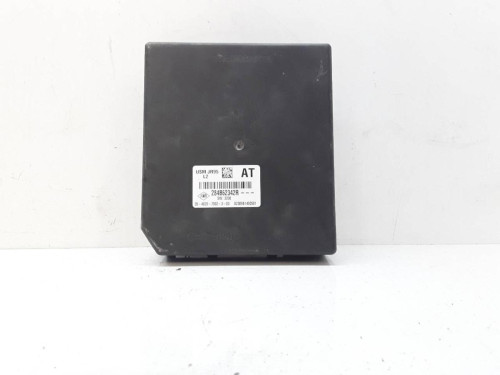 CAJA RELES / FUSIBLES Renault SCENIC III (JZ) 