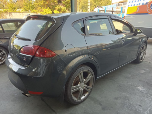  SEAT LEON (1P1) 