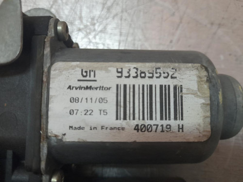  ELEVALUNAS DELANTERO DERECHO OPEL MERIVA 