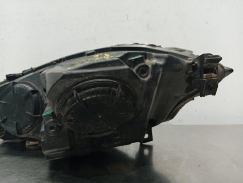  FARO DERECHO JAGUAR F-PACE 