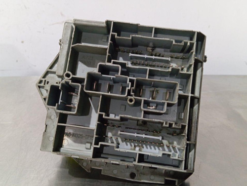  CAJA RELES / FUSIBLES, , 