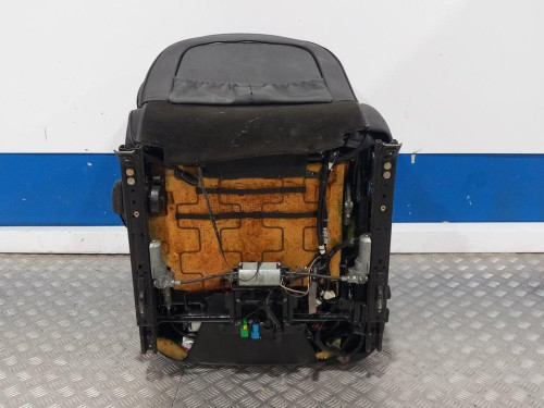  ASIENTO DELANTERO DERECHO 