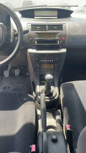 CITROEN C4 SEDAN — vehículo donante para recambios 