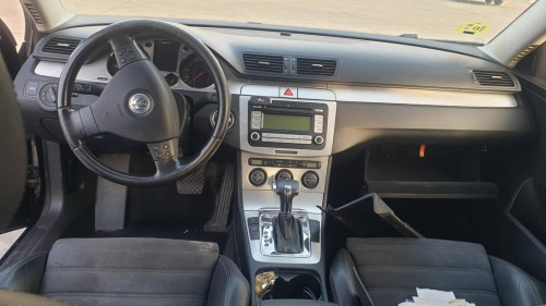  VOLKSWAGEN PASSAT BERLINA (3C2) 