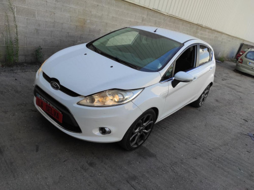 FORD FIESTA (CB1) — vehículo donante para recambios 