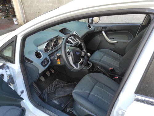 FORD FIESTA (CB1) — vehículo donante para recambios 