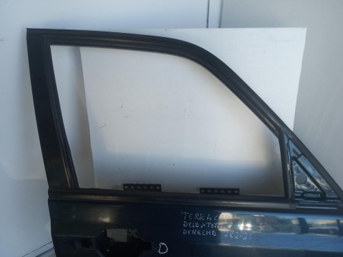 PUERTA DELANTERA DERECHA HYUNDAI TERRACAN (HP) 