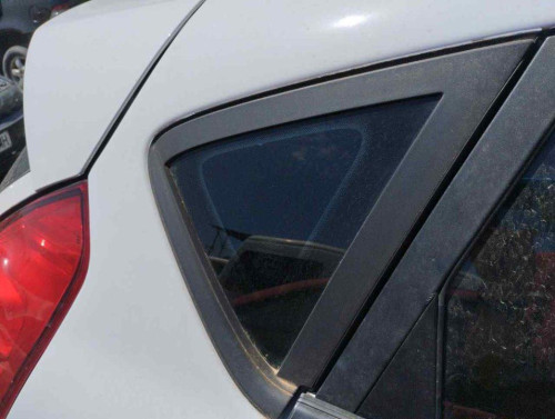  LUNA CUSTODIA TRASERA DERECHA FORD FIESTA (CNN) 