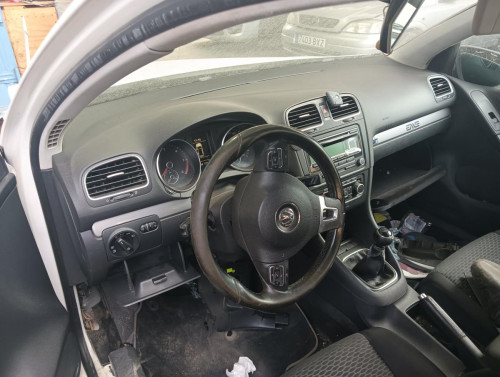 VOLKSWAGEN GOLF VI (5K1)(10.2008) — автомобиль-донор на запчасти 