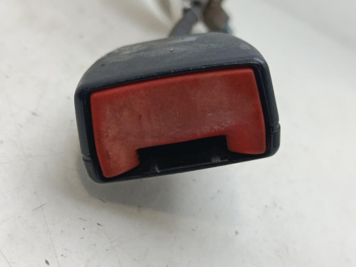 ENGANCHE CINTURON DELANTERO DERECHO Alfa Romeo 145 