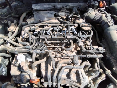 VOLKSWAGEN GOLF VII (5G1/BE1) — vehículo donante para recambios 