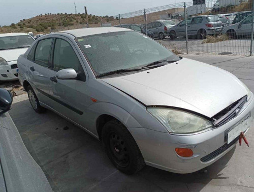  FORD FOCUS BERLINA (CAK) 