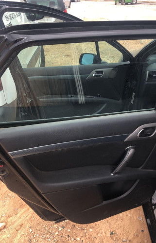 PEUGEOT 407 SW — vehículo donante para recambios 