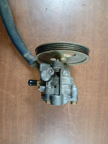 BOMBA DIRECCION Mitsubishi GALLOPER (HYUNDAI)(02.1998) 
