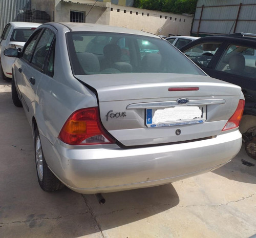 FORD FOCUS BERLINA (CAK) — автомобиль-донор на запчасти 