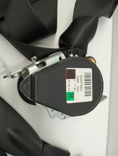  CINTURON SEGURIDAD DELANTERO DERECHO Mercedes-Benz CLASE A (BM 169) 