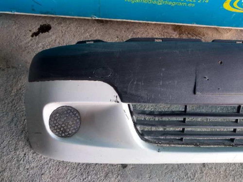 PARAGOLPES DELANTERO 