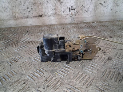 CERRADURA PUERTA DELANTERA IZQUIERDA